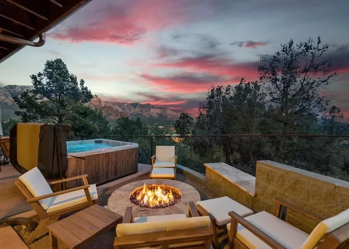 Uptown Walk Out Basement With Ultimate Views And Hot Tub Holiday home Sedona