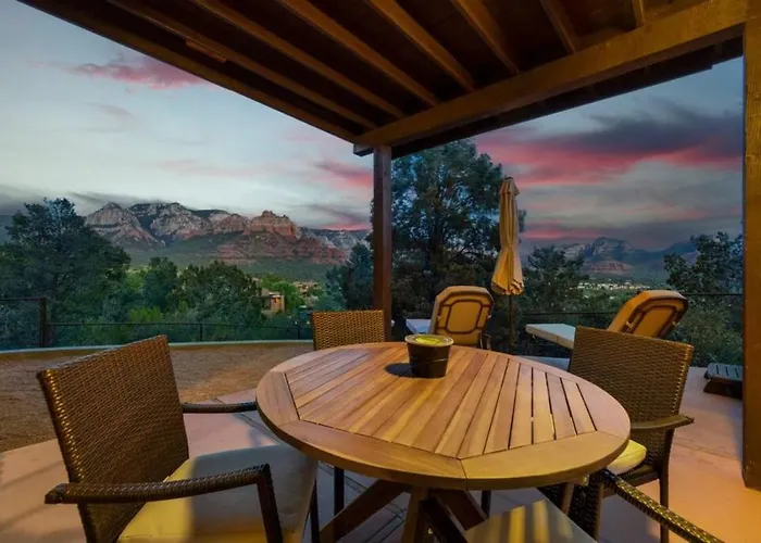 Uptown Walk Out Basement With Ultimate Views And Hot Tub Sedona